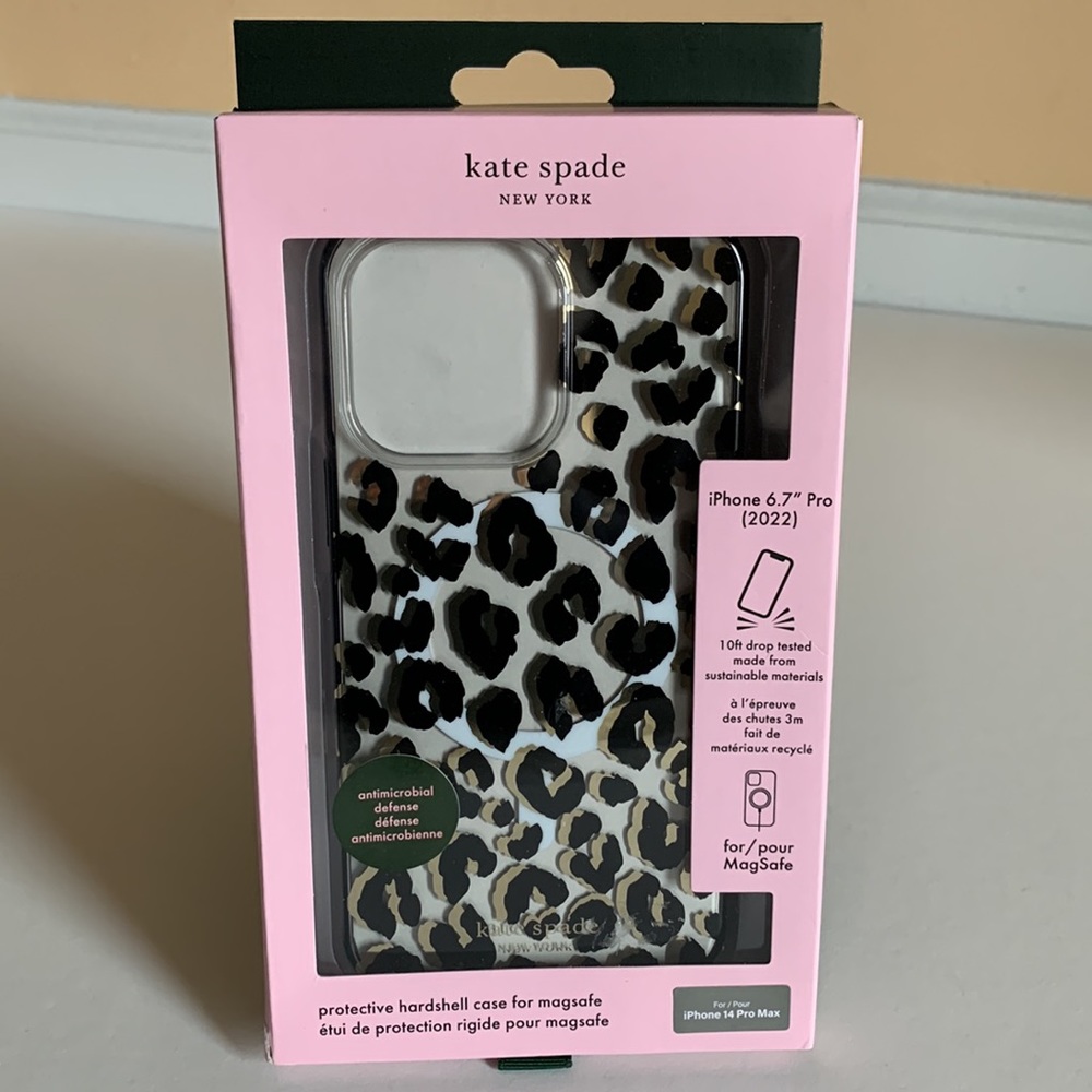 Kate Spade  Protective Hardshell Magsafe Case for iPhone 14 Pro Max - Leopard